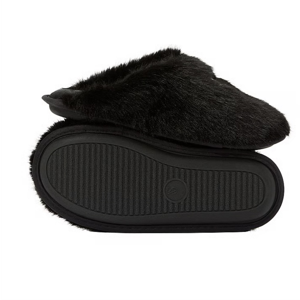 NWT VICTORIA'S SECRET Luxe Plush Closed-Toe Slippers - Picture 2 of 8